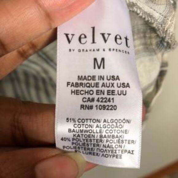 VELVET Grey Metallic Plaid Button Down Top Size M - Picture 8 of 8